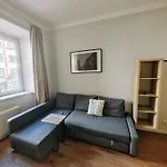 Lejlighed Flat In Zizkov -102- Prag