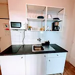 Flat In Zizkov -102- * Prag